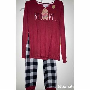 Two-piece pyjama set